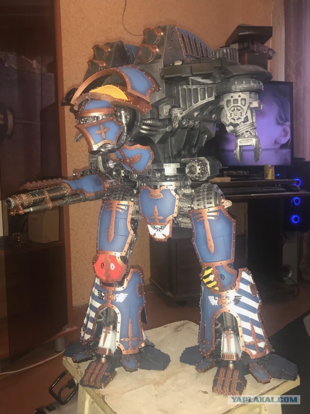 Warlord Titan. Сервиторим потихоньку
