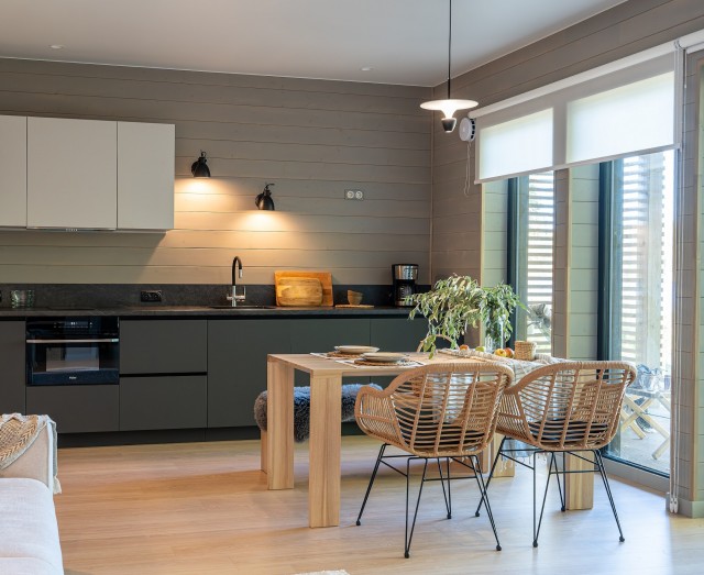 Стол а-ля за 300 тысяч