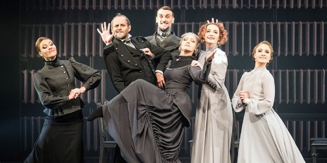 «Театр – не девка!»: Театр Вахтангова ответил Цискаридзе насчет высокой цены билетов