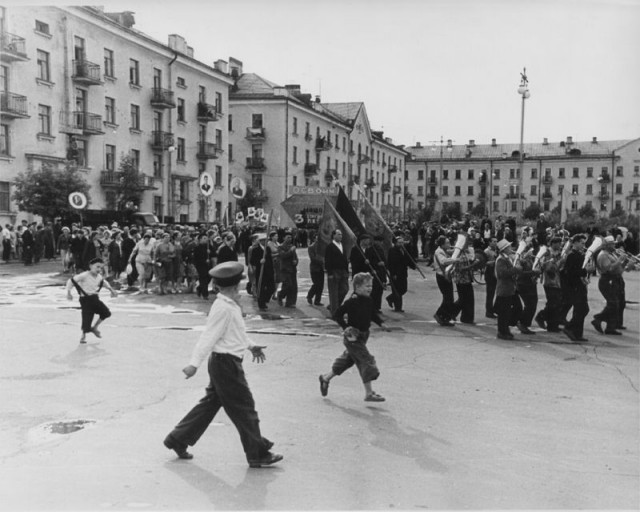 Фотографии из прошлого нашей страны – 77