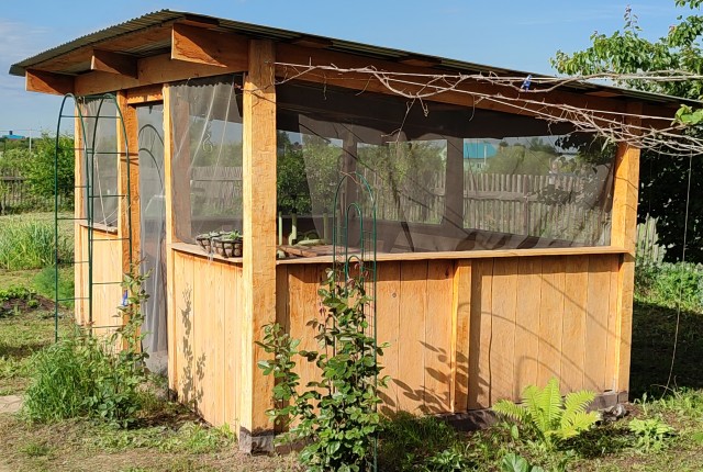 Беседка на дачу