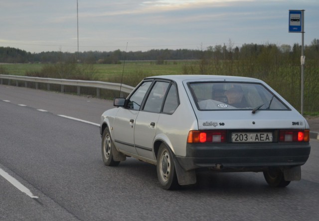 Роскошь и безумие автомобилей 80-х