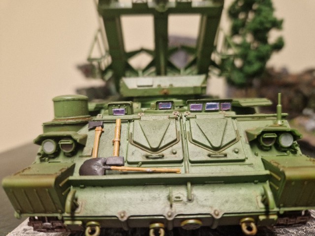 Рукоделия пост. 2П25 ЗРК 2К12 "Куб" SAM - 6 от Trumpeter