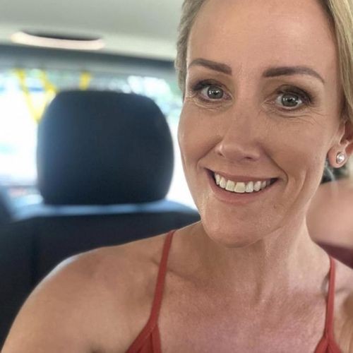 Посетительницу не пустили в бар из-за того, что на её теле имеется татуировка