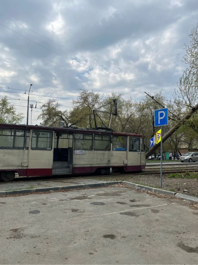 Городской трудяга стальных магистралей