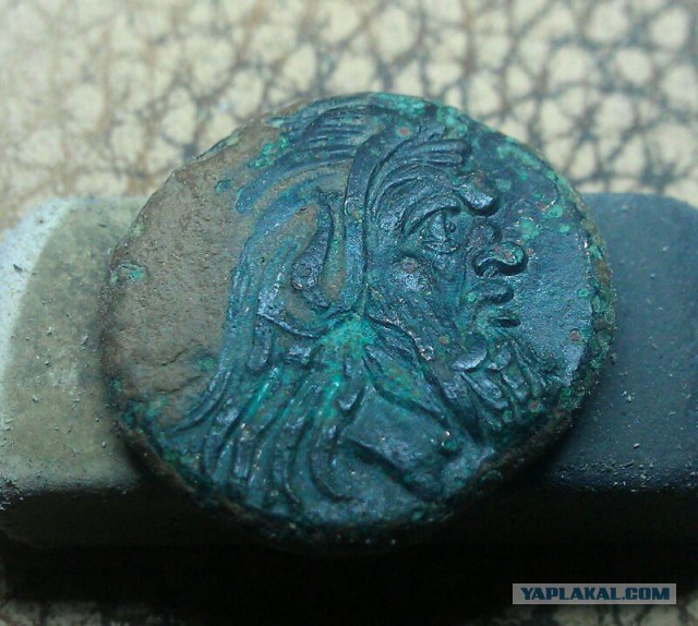 Норвежец нашел меч викингов 1200-летнего возраста