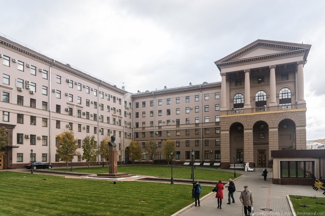В гостях у МУРа: Петровка, 38
