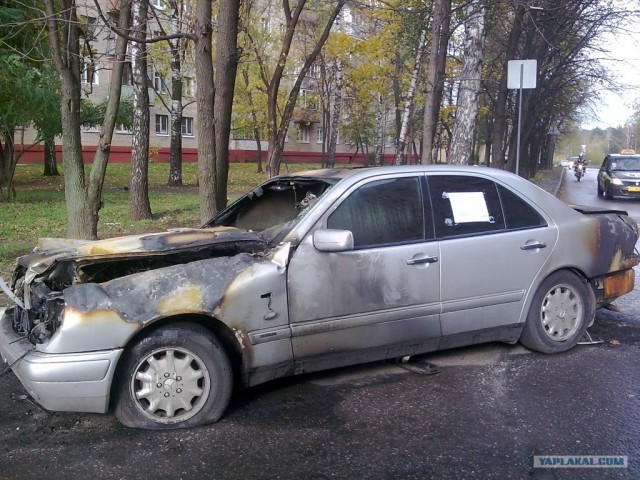 В Москве сжигают машины с кавказскими номерами