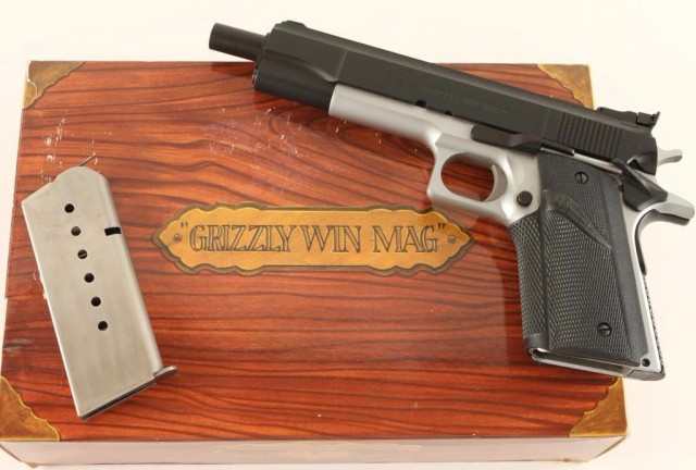 Пистолеты-револьверы 2. Красивых фото пост.