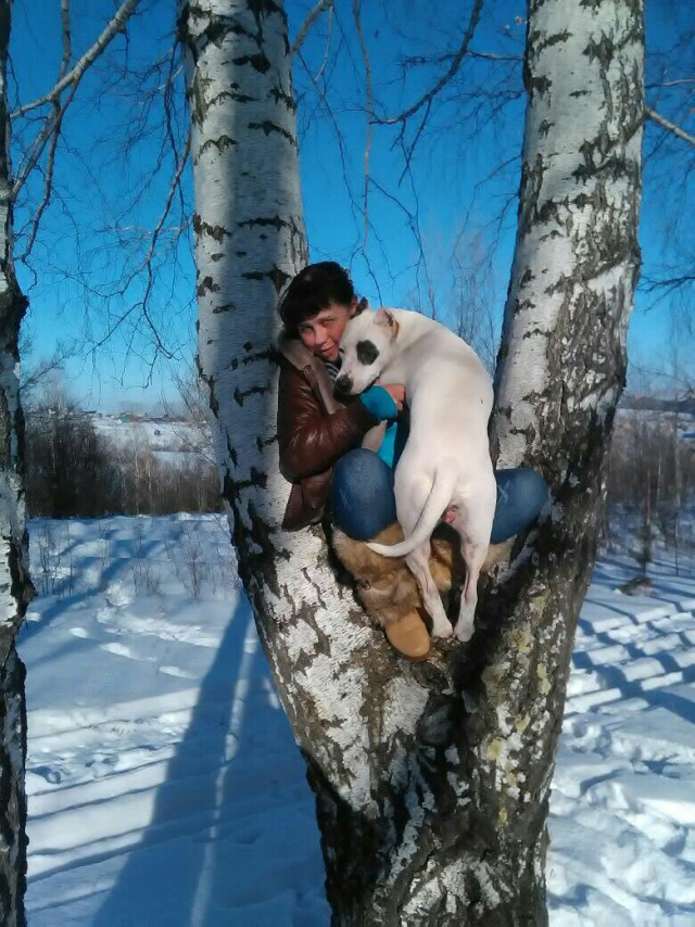 Дуры, хватит выёживаться перед фотиком