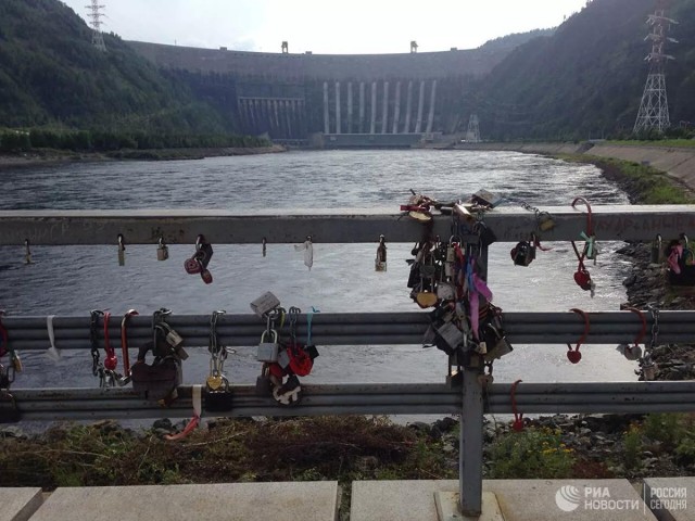 Россия утекла...