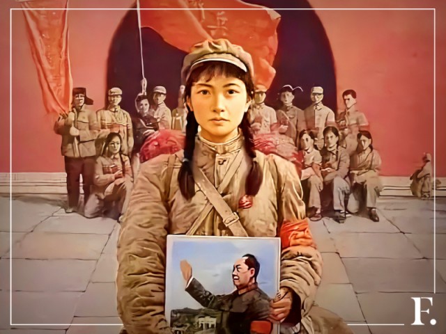 Китайские хунвейбины у мавзолея Ленина