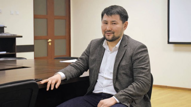 Якуты требуют извиниться стендапера Сергея Орлова