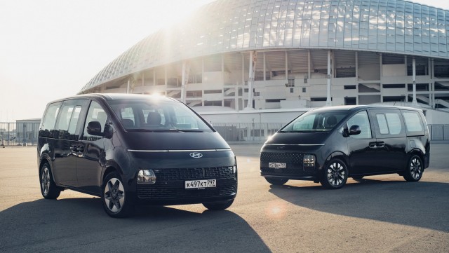 Теперь официально. Первый тест-драйв минивэна Hyundai Staria