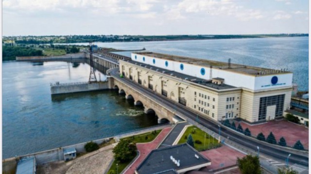 Каховская ГЭС разрушена