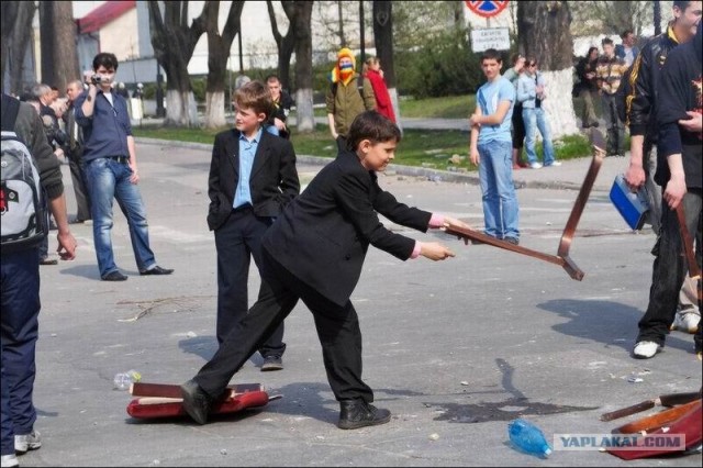 Студенты свергли коммунистов в Молдове?