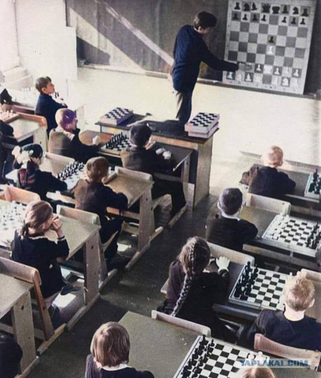 Фотографии из прошлого нашей страны – 123