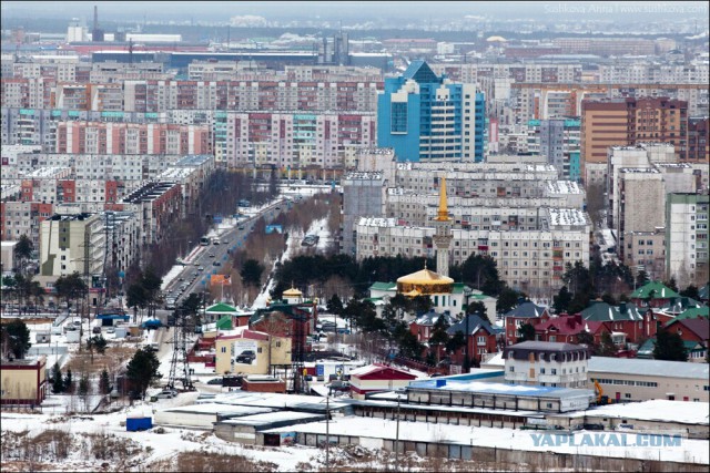Открытие нефти в Дубае совпало год в год с открытием нефти в Сургуте