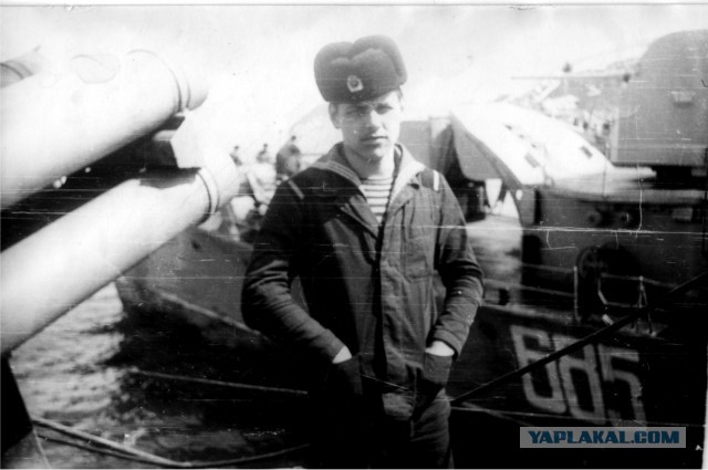 А давайте в честь праздника, выкладывать свои армейские фотки уважаемые яповцы