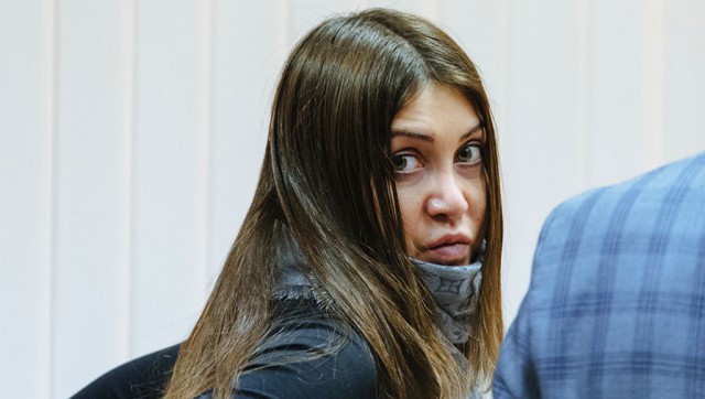 Нарушительницу ПДД и злостную неплательщицу штрафов ГИБДД Мару Багдасарян пожизненно лишили водительских прав