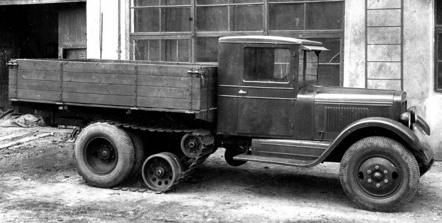 Героическая дорога в никуда: секретные довоенные полугусеничные автомобили