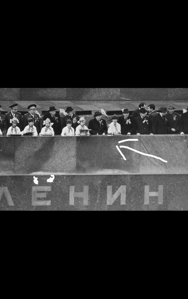 Познер заявил, что не понимает смысла военного парада в День Победы