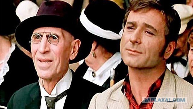 Кто–нибудь знает, как называется это направление в современном искусстве?