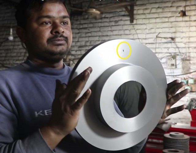 Процесс изготовления тормозных дисков в Пакистане