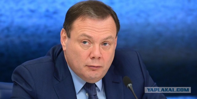 «В том, что творится на улицах, не кино виновато». Ян Цапник - от Артурчика в "Бригаде" до журналиста, гинеколога и алкоголика