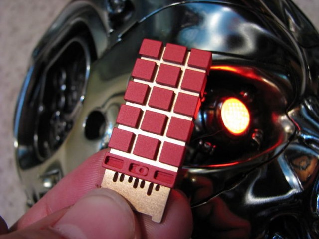 Огромный чип на 4 триллиона транзисторов представила компания Cerebras Systems