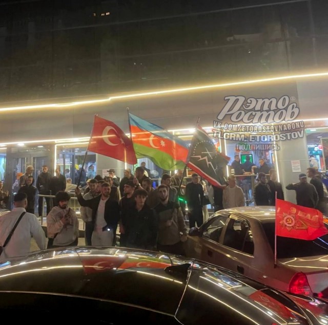 В мире животных на 9 мая