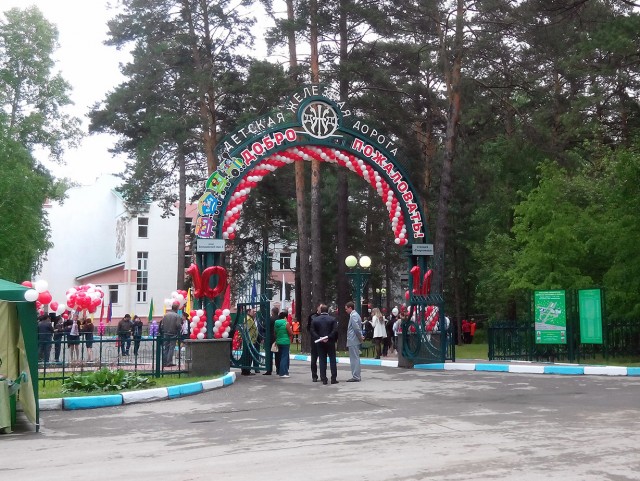В Новосибирске в электричке установили пластиковое окно