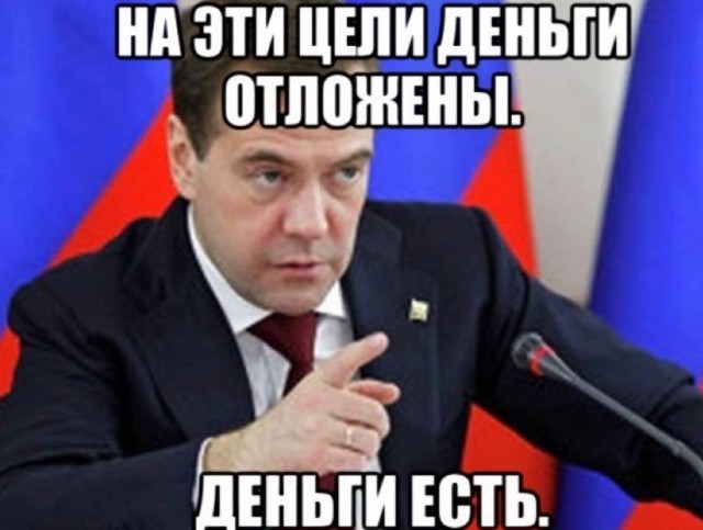 Внуки планировали сделать сюрприз бабушке, встретив её в аэропорту в костюме тираннозавров, но она узнала об этом и спланировала свой собственный сюрприз