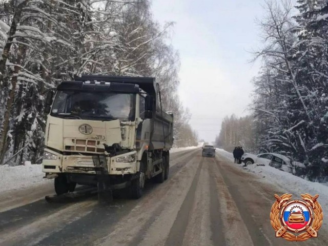 Зачем он гудел? Будил?