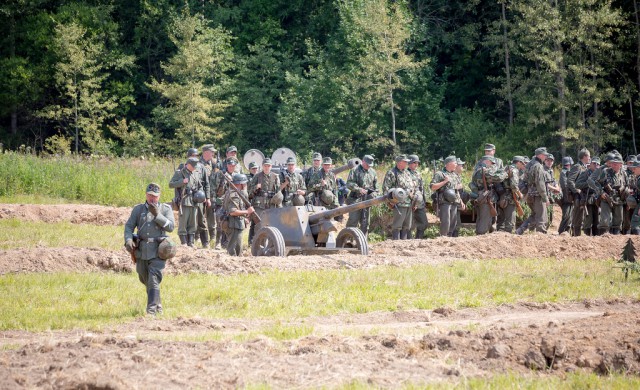 От поражения до победы. 1941-1944 реконструкция.