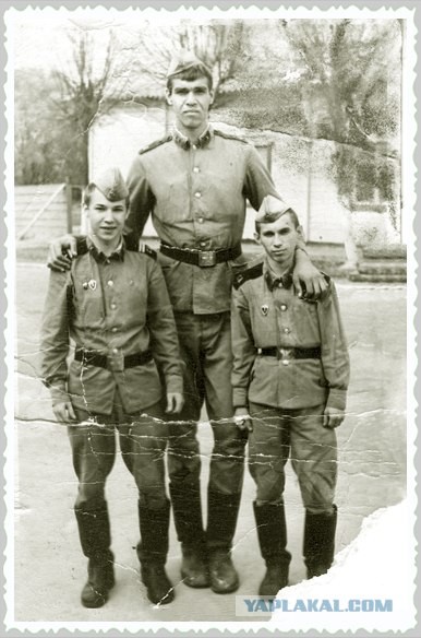 Найдено армейское фото Николая Валуева.