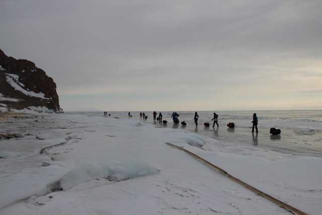 Люди на Байкале
