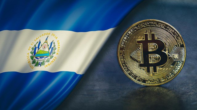 Сальвадор первым в истории стал использовать биткоин как официальную валюту