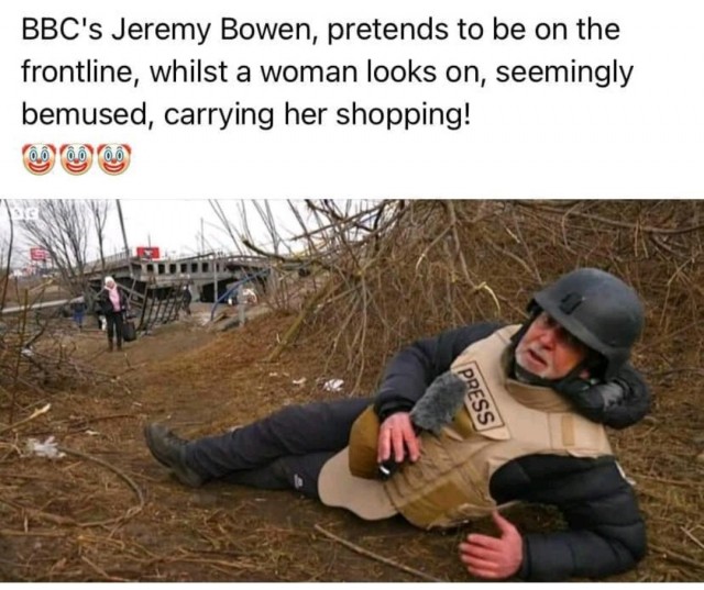 Отважный  западный военкор