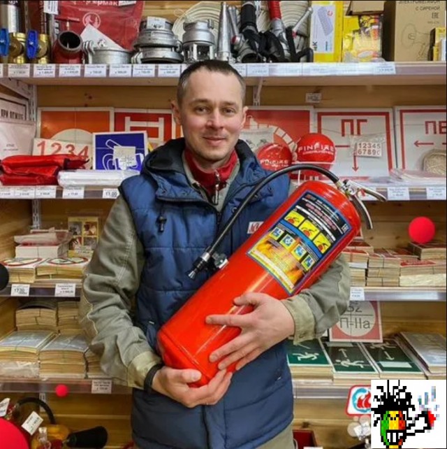 В Подмосковье прохожий спас ребенка из горящего автомобиля