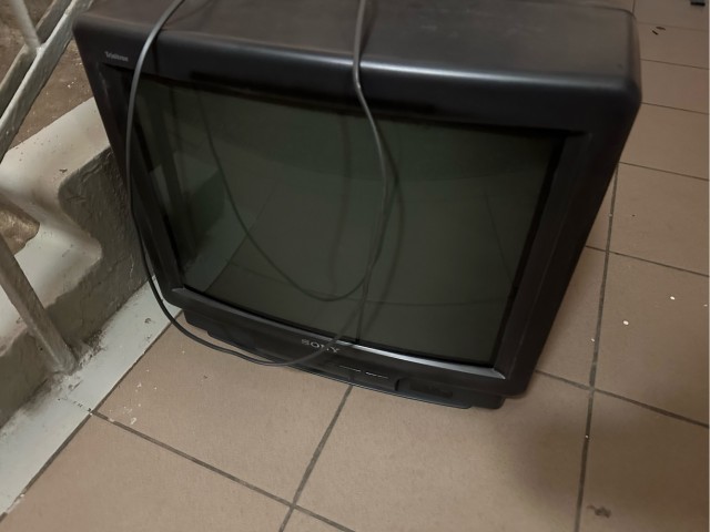 Не нужон больше