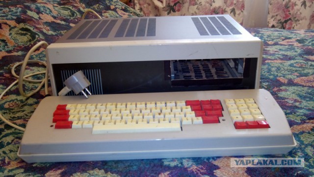ZX Specrtrum Таганрог 128 и АГАТ-9