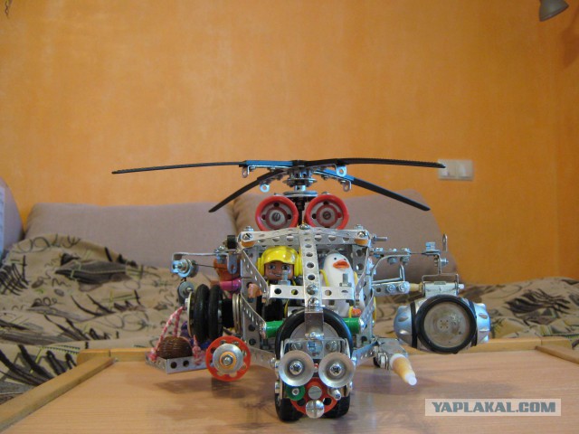 Лего против Советского конструктора.