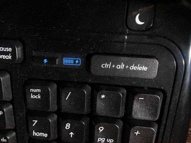 Билл Гейтс попросил прощения за Ctrl-Alt-Del