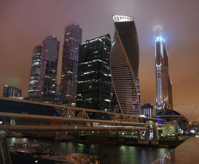 Ночные и вечерние фотографии Москвы