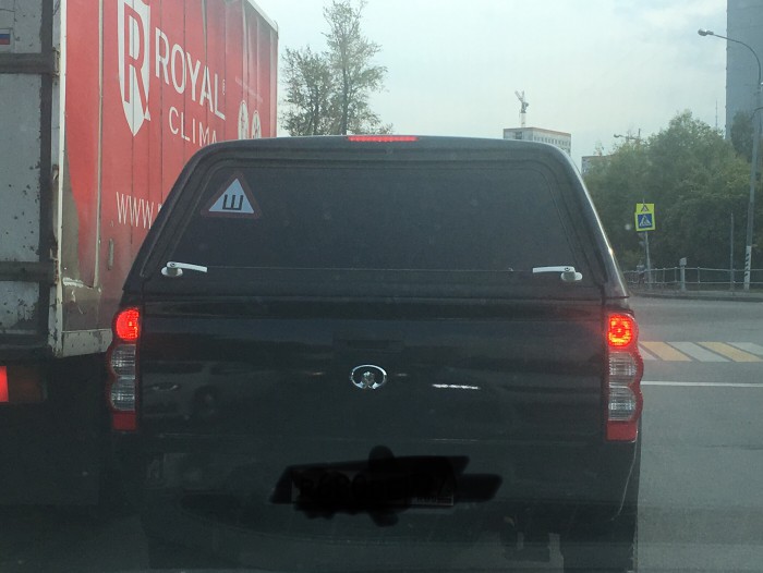 Делали как умели. Фотоподборка самого "отчаянного" ремонта автомобилей