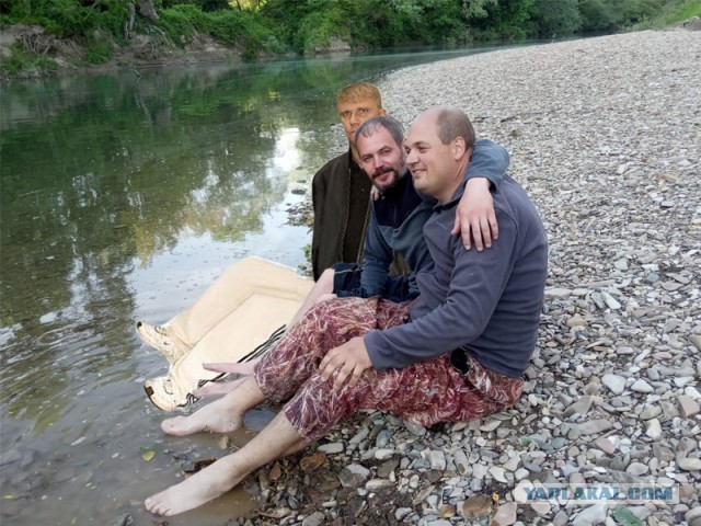 Фотожаба: С кумом на речке