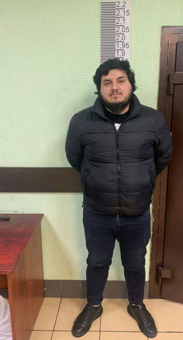 Агрессивный бармалей