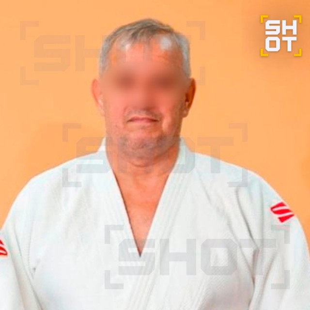 Заслуженного тренера России по дзюдо задержали в Тюмени. Его обвиняют в домогательствах к школьнице