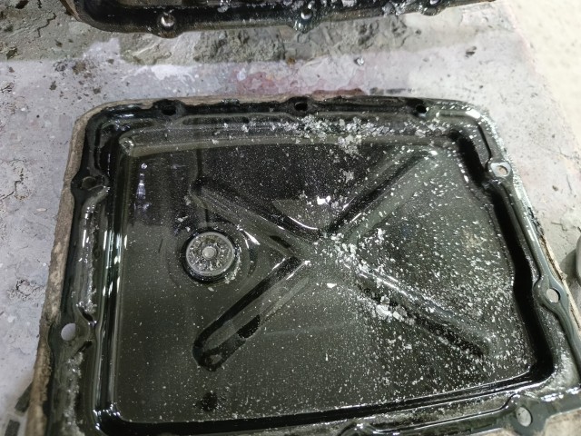 Современное качество от АвтоВАЗа. Нива Легенда,куплена в салоне в 2024 году, пробег 5200 км...